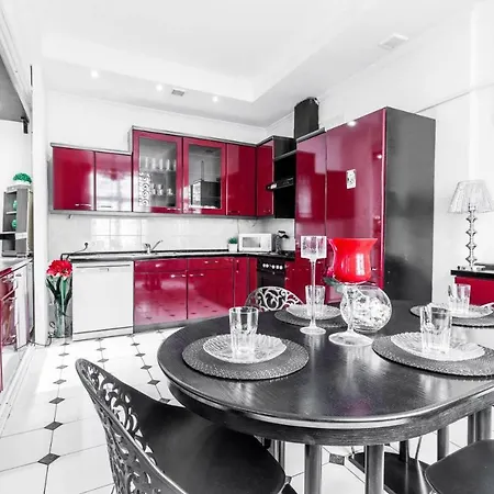 Appartamento 4rooms Nezavisomosti 12 *